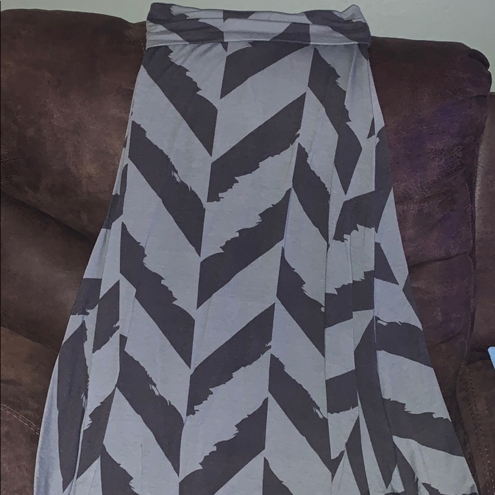 LuLaRoe skirt